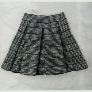 Romeo & Juliet Black Silver Metallic Pleated Skirt